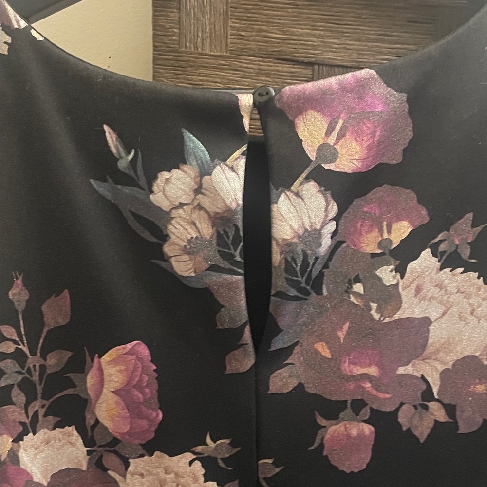 Enfocus Studio Black and Purple Floral Asymmetrical Dress - Picture 7 of 9